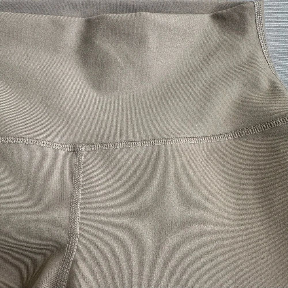 ALO‎ Full Length Leggings